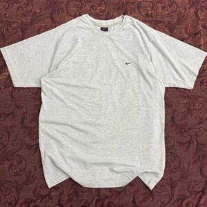 90s Nike Swoosh Tee